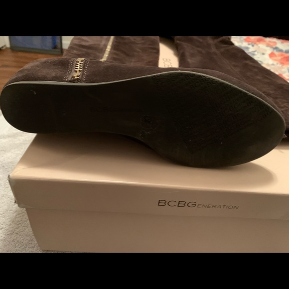 Brown suede wedge boots - Picture 5 of 6